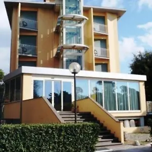 hotel-florida-tirrenia.it-tuscanyhotel.com/